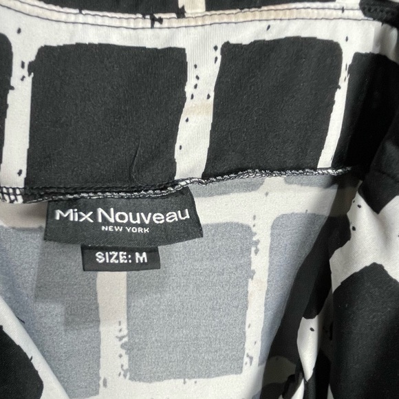 Mix Nouveau Long Skirt (M) - Picture 3 of 3